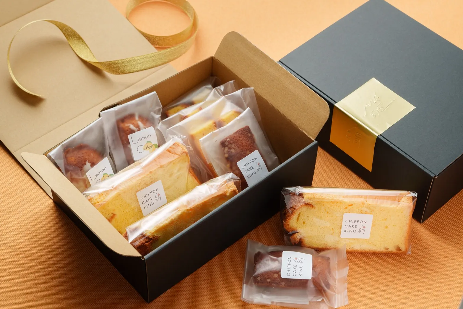 ケーキと焼き菓子